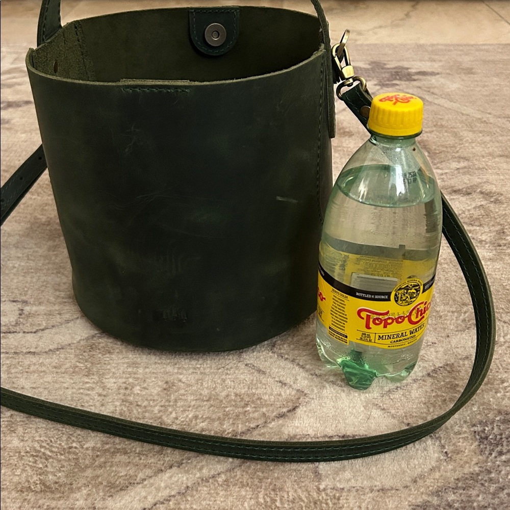 Sold out Portland Leather Goods Belle Bucket Bag Evergreen - Picture 3 of 16